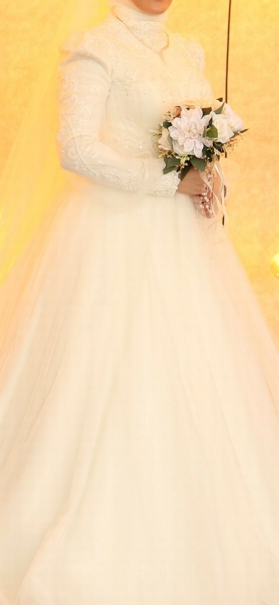 Uzun Kollu İşlemeli A Kesim Helen Beyaz Gelinlik - Görsel 5