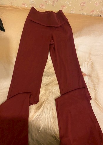 Bershka Bordo Kadın Dar Kesim İspanyol Paça Pantolon