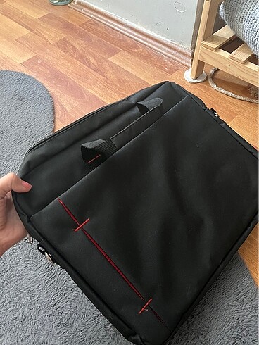 Laptop çantası