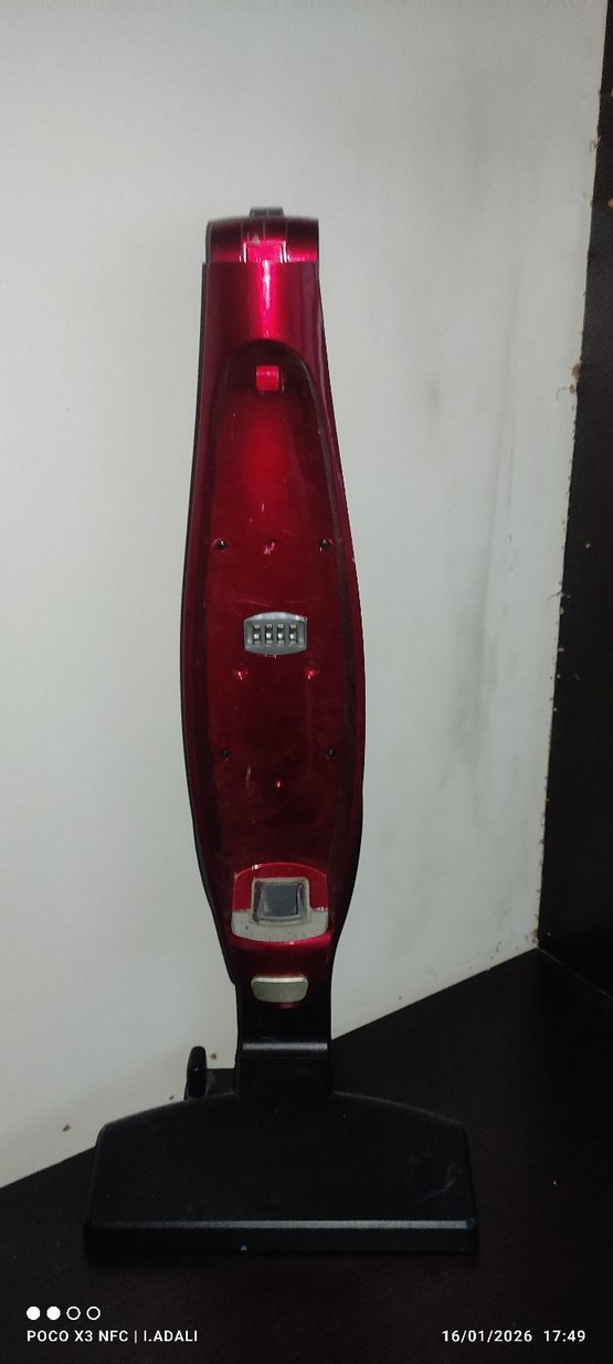 Arçelik K-6125 Şarjlı Dik Süpürgenin parçaları - Görsel 3