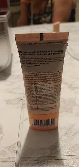 Essence Essence camouflage 2&1 makeup concealer