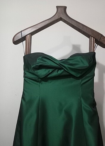 ZARA nınşık bir Abiye elbisesi - Görsel 2