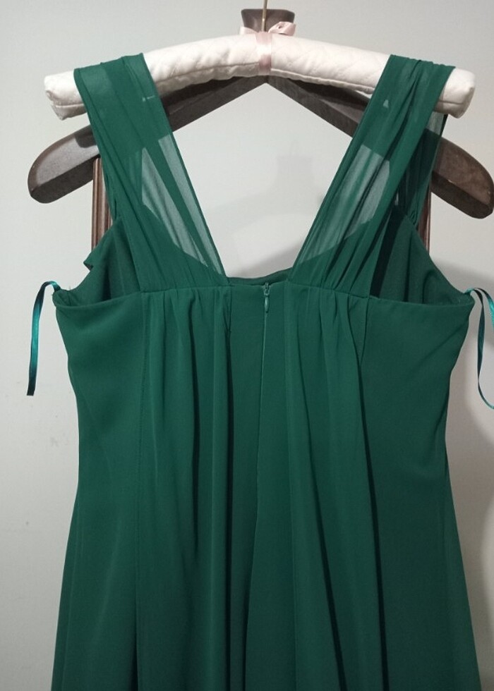 Rahat şık bir Abiye Elbise - Görsel 4