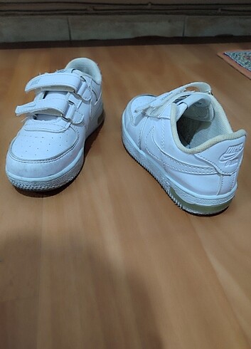 29 Beden Beyaz spor ayakkabı