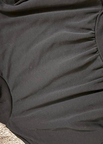 Siyah Büzgülü Yüksek Yakalı Triko Elbise - Görsel 2