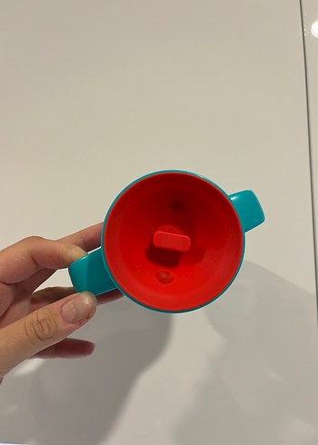 Tommee tippee devrilmeyen ve dökülmeyen Kulplu Bardak - Görsel 6