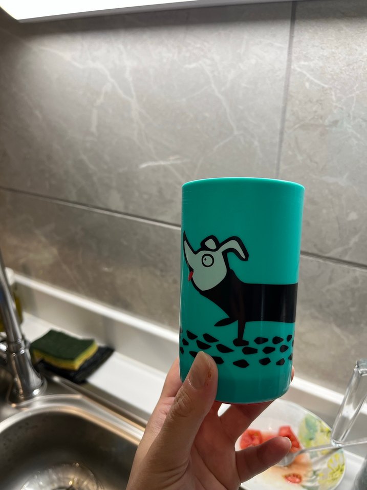 Tommee tippee devrilmeyen ve dökülmeyen Kulplu Bardak - Görsel 2