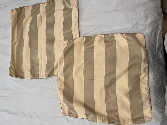 Ikea içi dolgulu kırlent