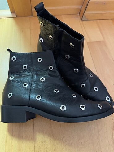 Zara bot