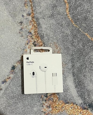 apple earpods ucb-c