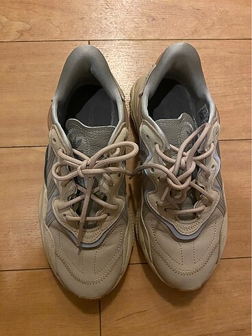 adidas ozweego