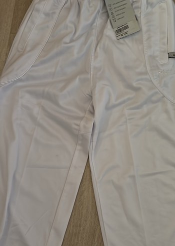 Erkek Beyaz Rahat Kesim Spor Pantolon - Görsel 2