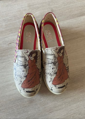 Dogo Shoes 36
