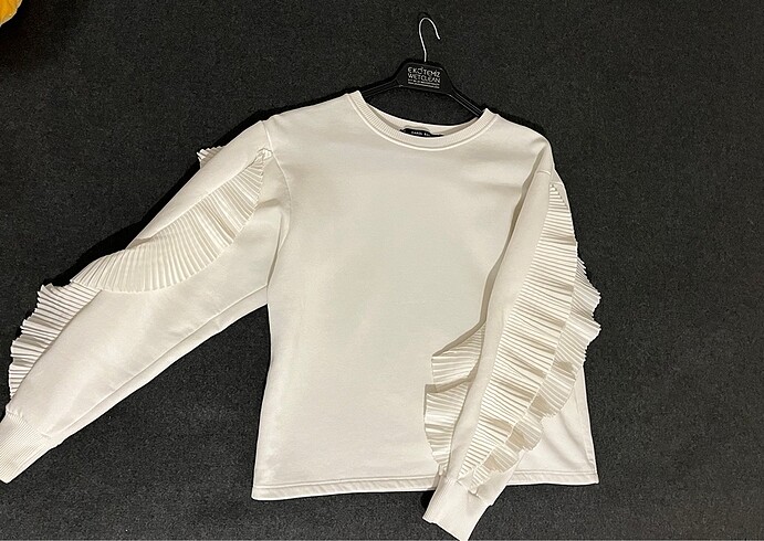 Beyaz Sweatshirt