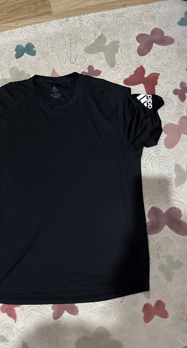 Siyah Adidas Erkek Kısa Kollu Tişört - Görsel 2