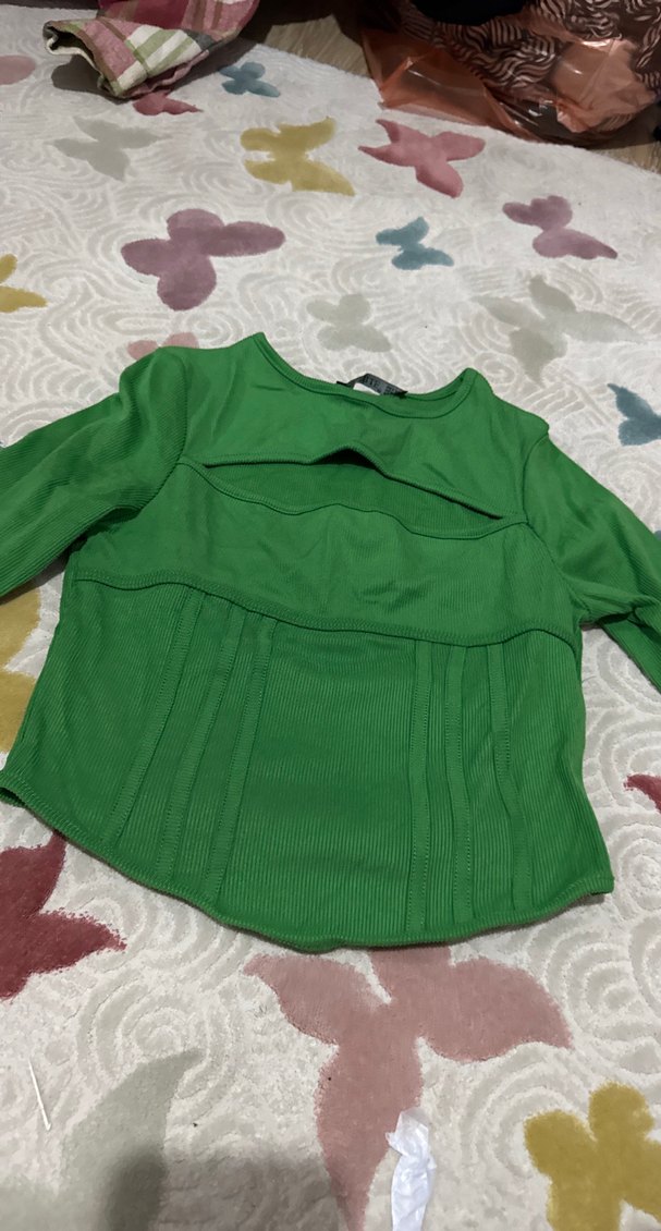 Yeşil Uzun Kollu Düğmeli Kadın Bluz - Görsel 2