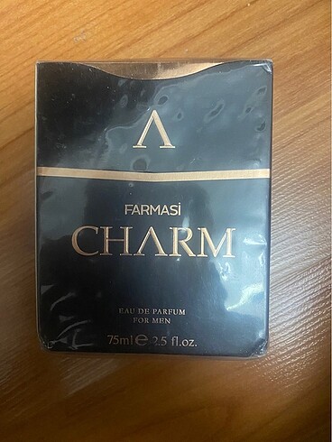 Farmasi charm