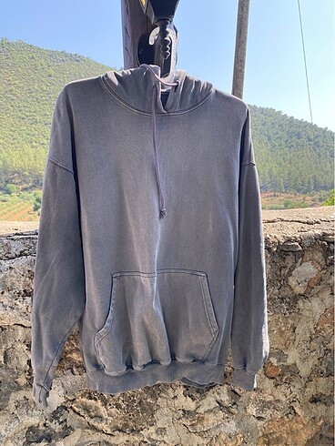 Reclaimed Vintage L Sweatshirt Kaykay