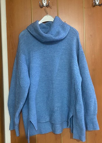 Mavi Oversize Boğazlı Triko Kazak