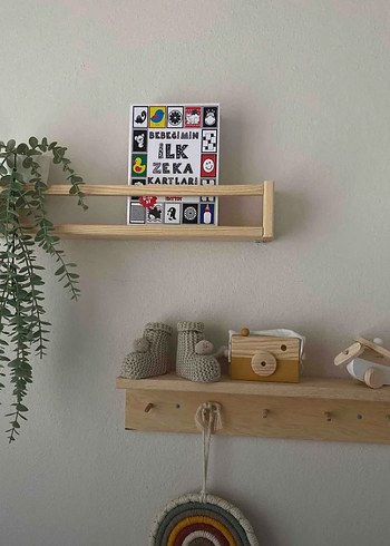 Ikea Ahşap Çocuk Rafı