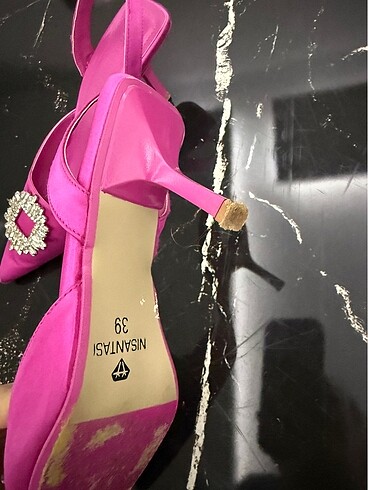 39 Beden Zara taşlı stiletto