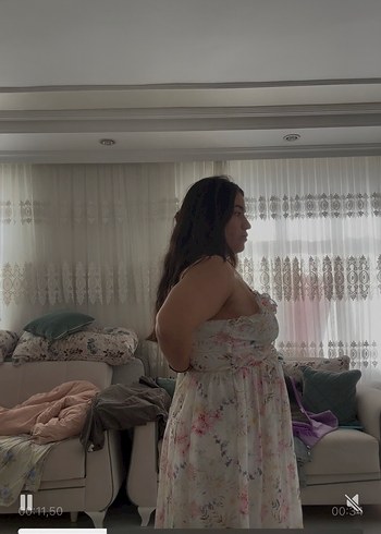 Trendyol & Milla Renkli Bağlamalı Straplez Midi Elbise
