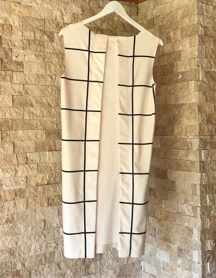 Ekoseli Midi Kolsuz Elbise - Görsel 2