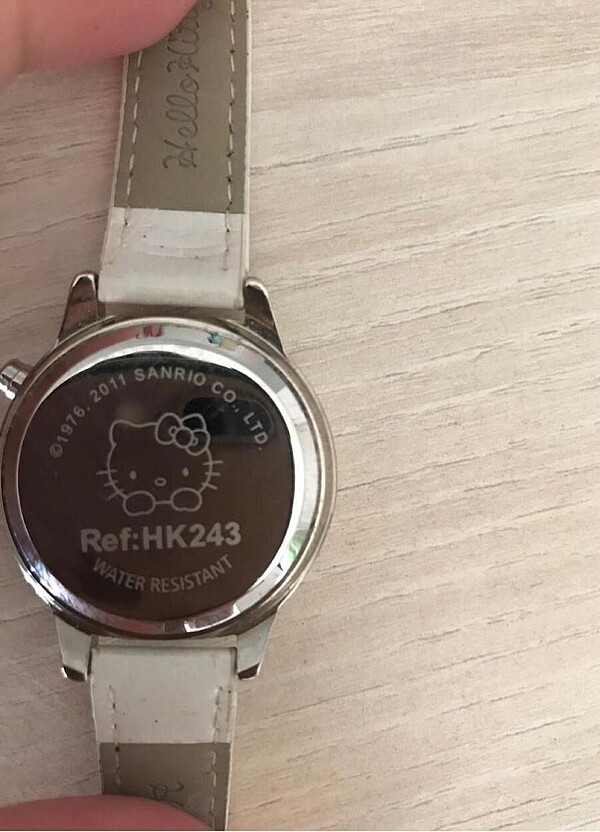 Hello Kitty orijinal saat - Görsel 4