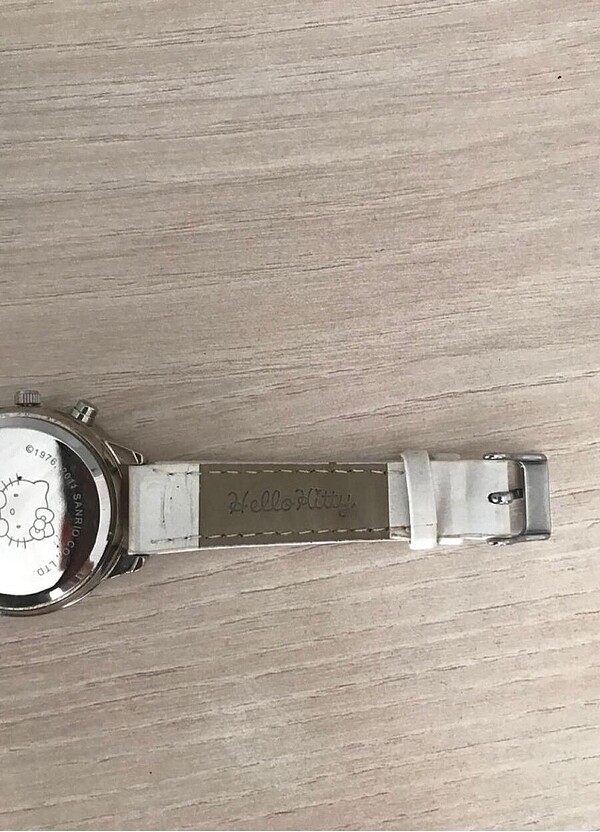 Hello Kitty orijinal saat - Görsel 5