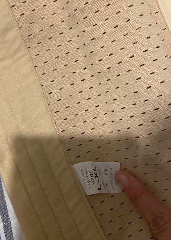 Bej Parlak Emzirme Korsesi - Görsel 2