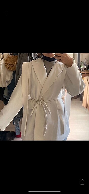 Beyaz blazer