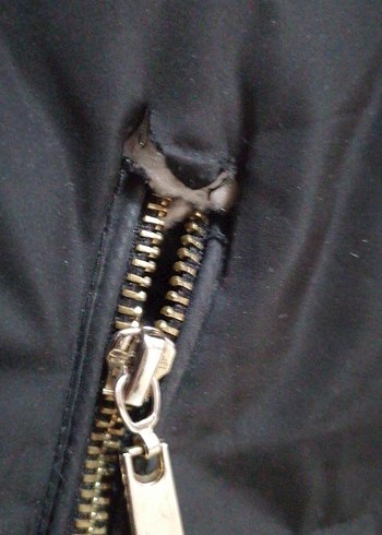 Siyah Kapüşonlu Kadın Kışlık Mont - Görsel 5