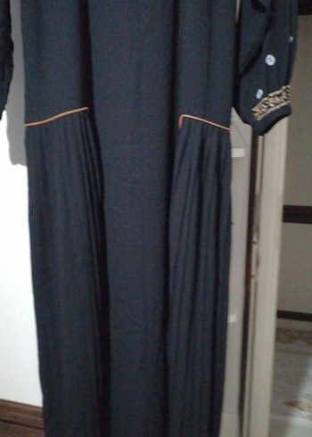 Uzun Siyah Nakışlı Kadın Elbise - Görsel 6