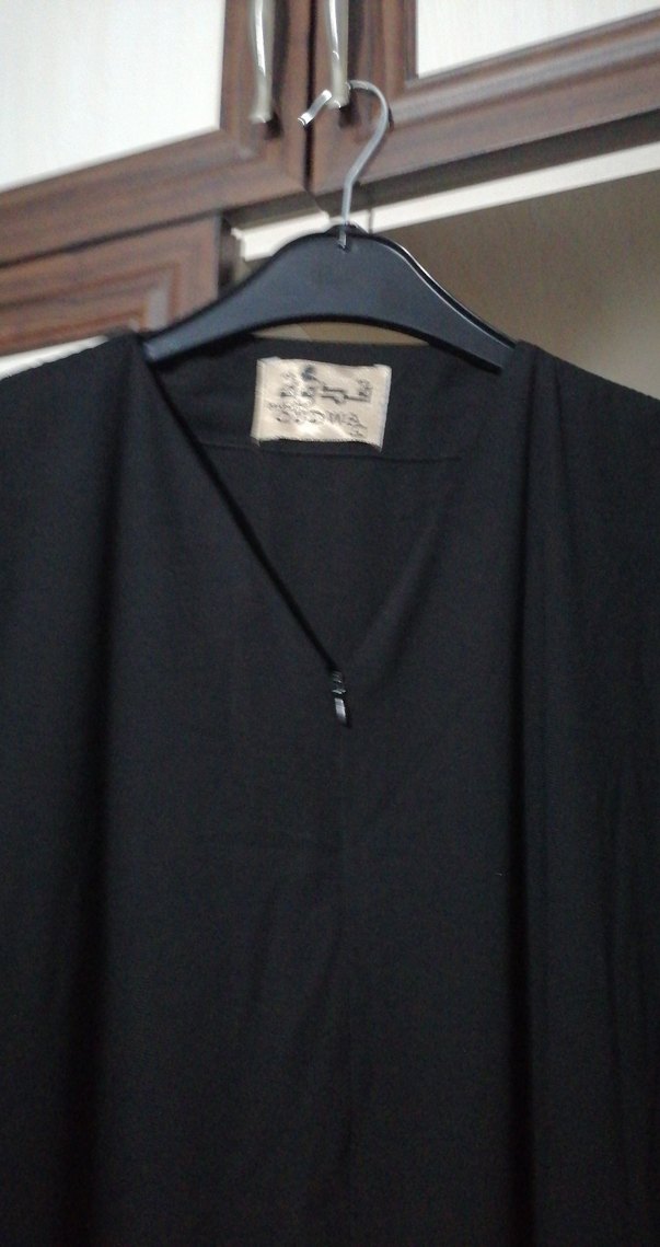 Uzun Siyah Nakışlı Kadın Elbise - Görsel 2