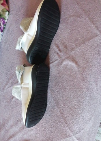 Kız Çocuk Beyaz Modern Bot - Görsel 4