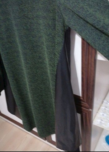 Uzun Kollu Yeşil Triko Tunik - Görsel 2