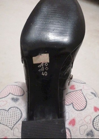 Siyah Deri Yılan Desenli Topuklu Bot - Görsel 7