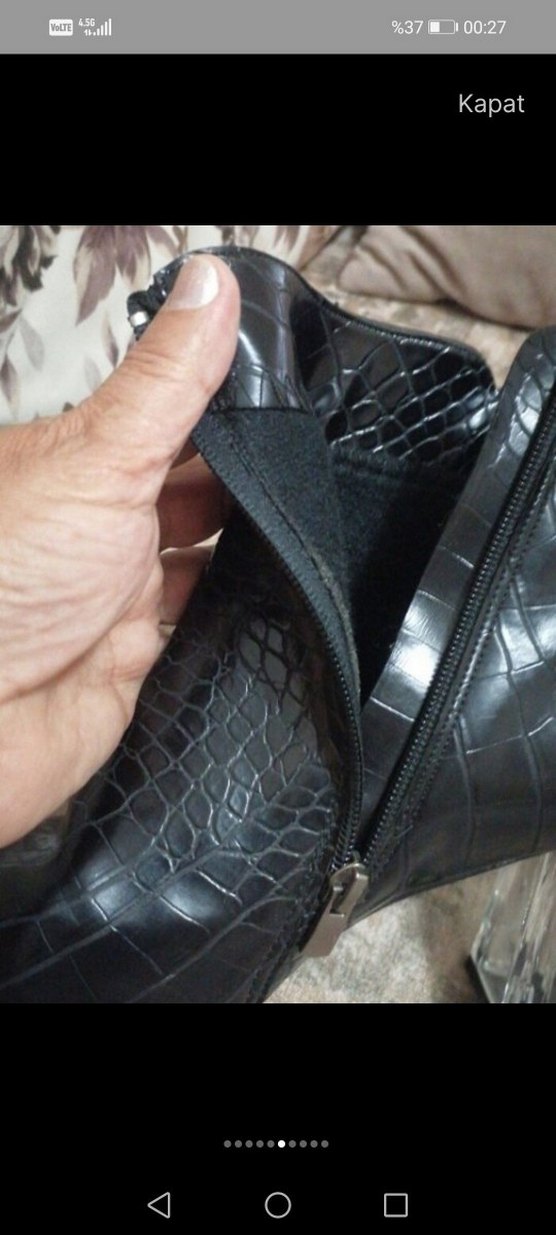 Siyah Deri Yılan Desenli Topuklu Bot - Görsel 5