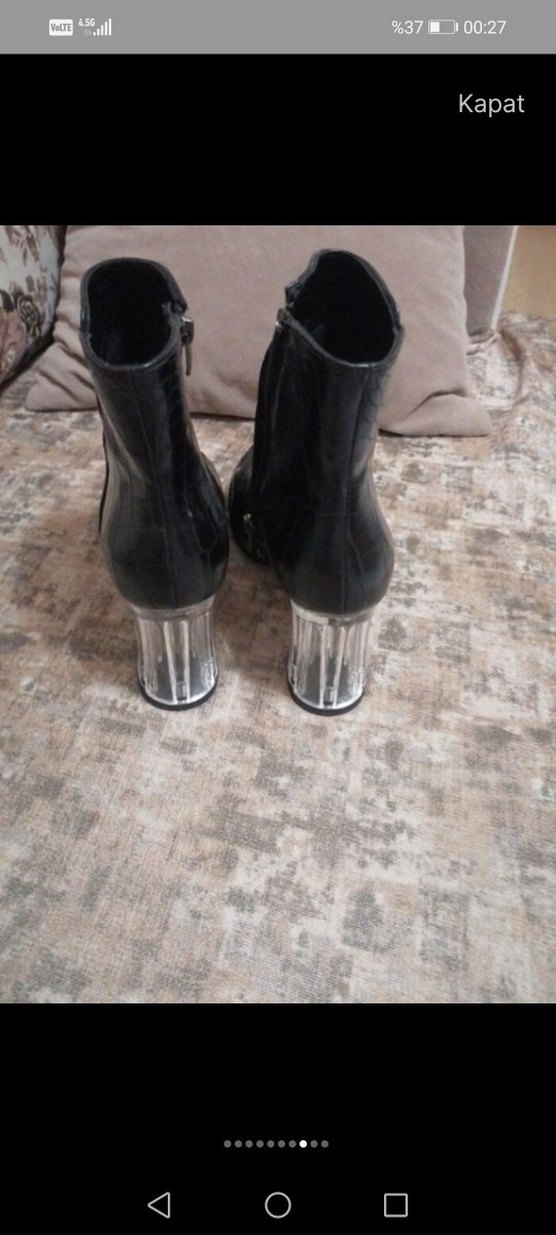 Siyah Deri Yılan Desenli Topuklu Bot - Görsel 2