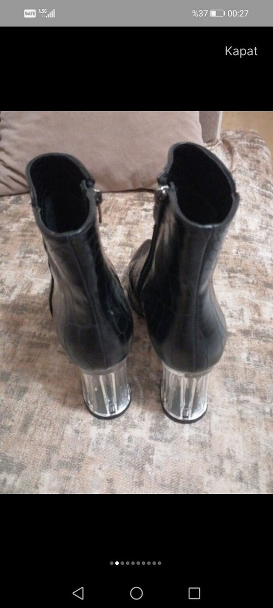 Siyah Deri Yılan Desenli Topuklu Bot - Görsel 3