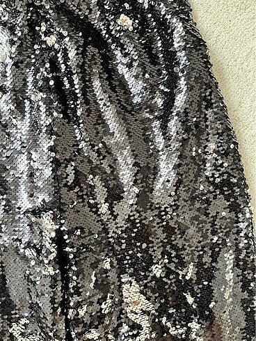 Zara Pullu payet pantolon