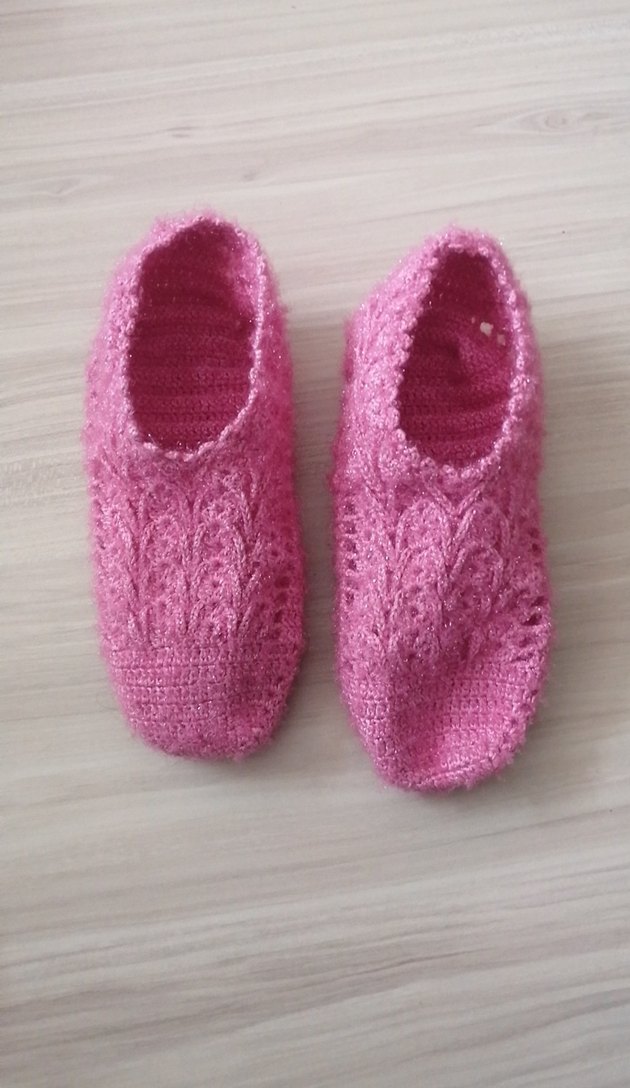 Pembe Örgü Kadın Ev Terliği - Görsel 3