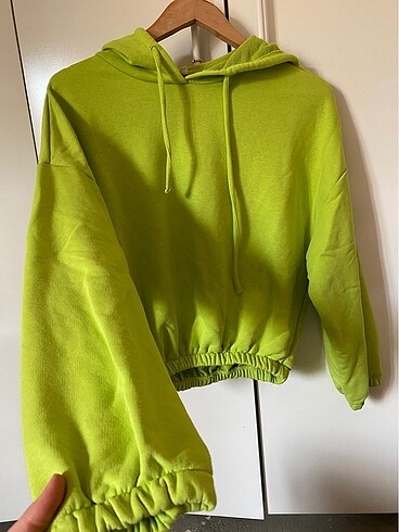 Yeşil sweatshirt