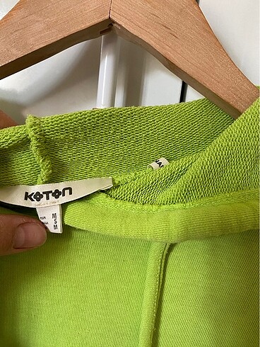 m Beden yeşil Renk Yeşil sweatshirt