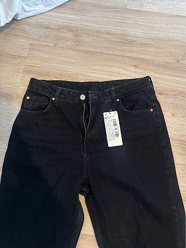 Trendyol & Milla Trendyolmila siyah jean