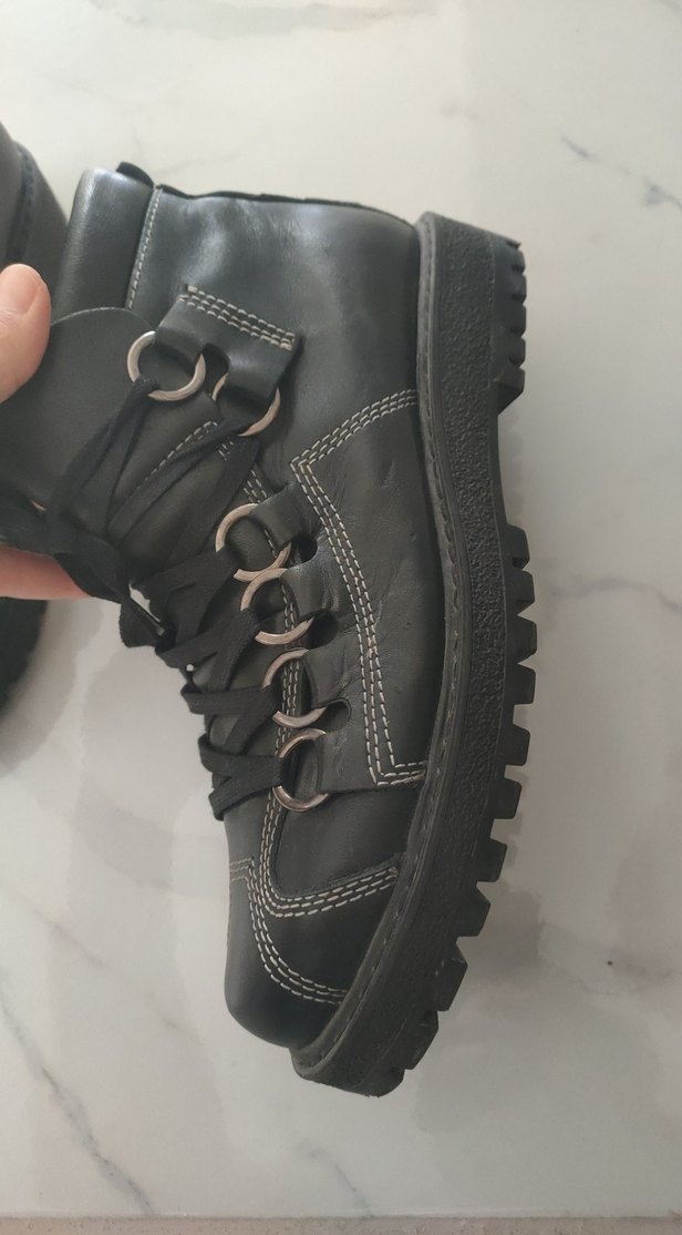 Siyah Gotik Erkek Ayakkabı Bağcıkları - Görsel 2