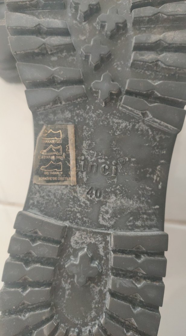 Siyah Gotik Erkek Ayakkabı Bağcıkları - Görsel 3