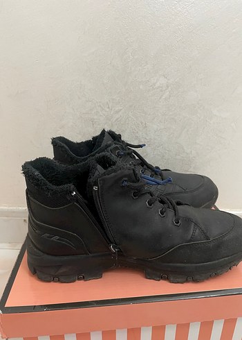 Siyah Erkek Spor Tarzı Kürklü Outdoor Bot - Görsel 2