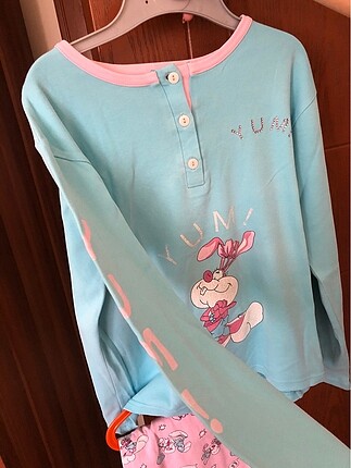 altı üstlü pijama takımı 