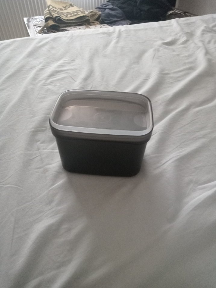 sıfır ürün Tupperware saklama kabı - Görsel 4